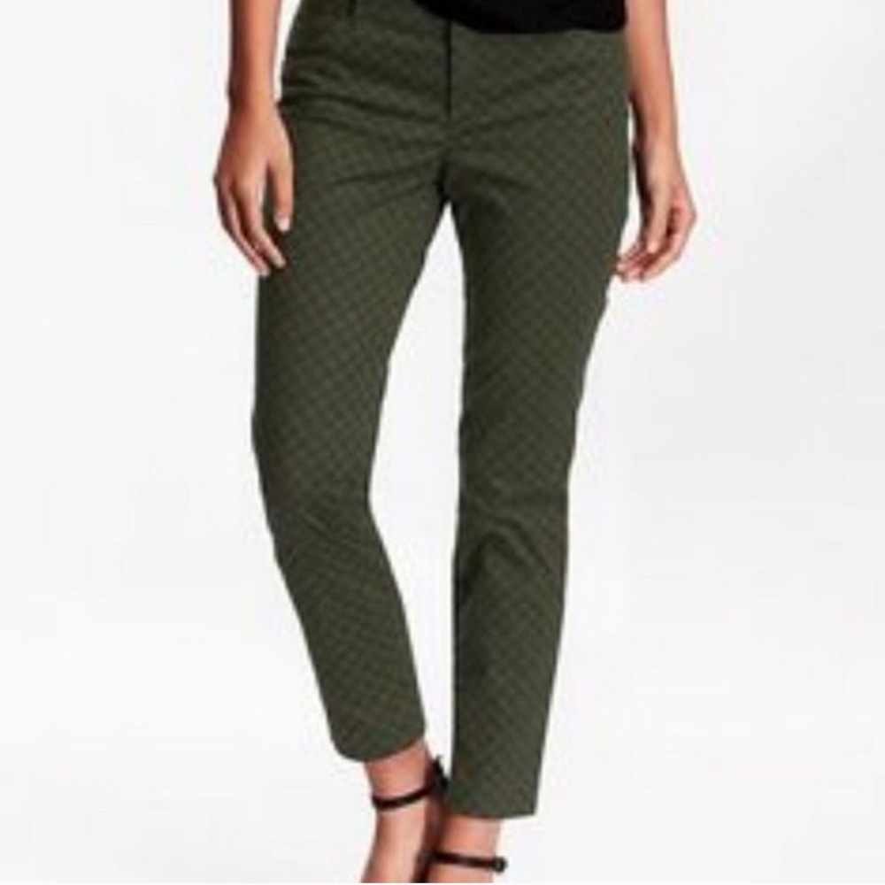 Old Navy Pixie Trouser